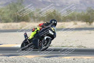 media/Oct-30-2025-Racers Edge (Thu) [[dabbdaf680]]/3-B Group/Session 5 (Turn 6)/